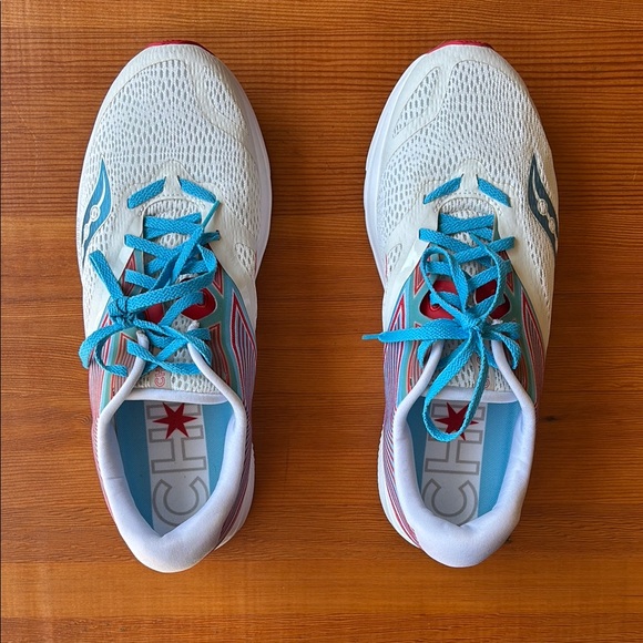 Saucony Everrun Chicago Marathon Running Shoes - Picture 3 of 5